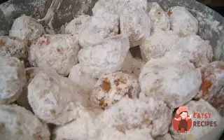Горіхове Печиво У Цукровій Пудрі