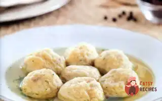 Курячий Бульйон З Кнейдлами