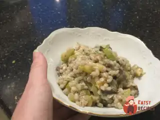 Перлотто з овочами та зеленню