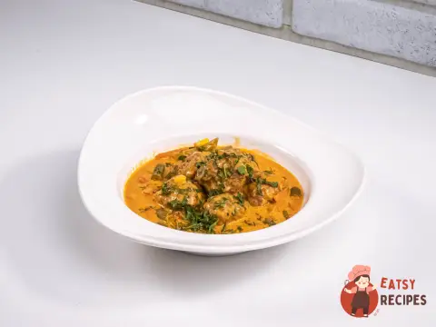 Фрикадельки з овочами