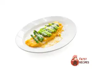 Класичний омлет із сиром