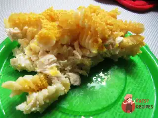 Макаронник або локшина з яйцем