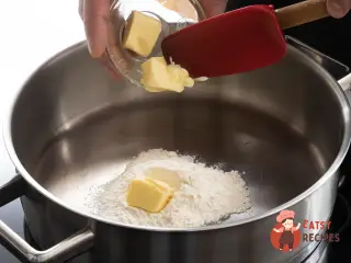Крок 10: Жюльєн з куркою та грибами
