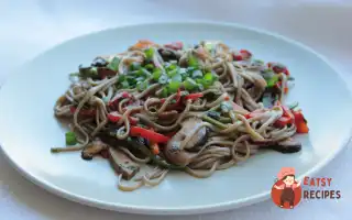 Літня Локшина Соба Stir-Fry