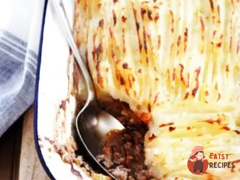 Картопляний пиріг з куркою та сиром