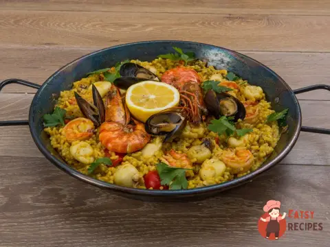 Паелья з морепродуктами