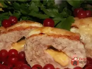 Зрази з індички з начинкою