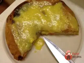 Бісквіт з лимоном та полуницею