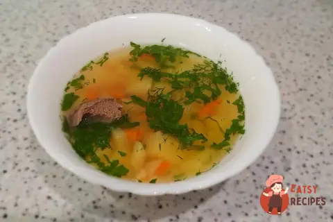 Яловичий суп з рисом