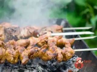 Курячий шашлик з ожиновим соусом