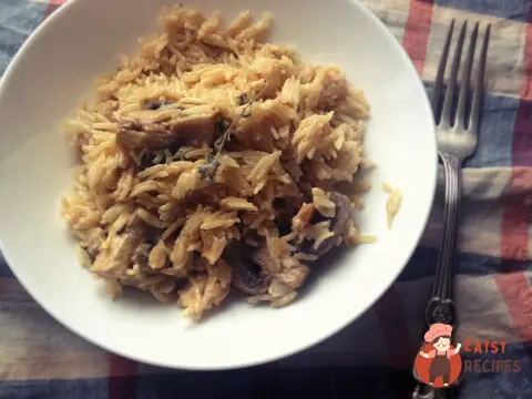 Вершковий рис з печерицями і орегано