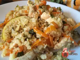 Кускус з куркою та болгарським перцем