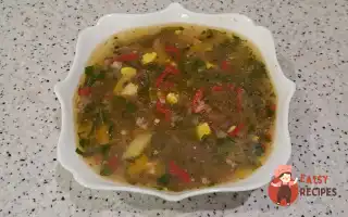 Зелений Борщ Із Щавлем, Гарбузом, Петрушкою Та Солодким Перцем На М'яСному Бульйоні.