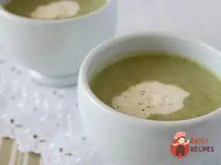 Суп із брокколі з лимоном