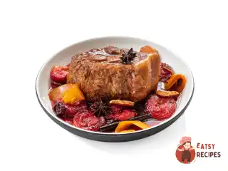 Свинина зі сливами