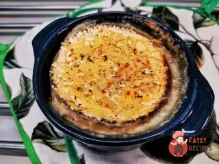 Грибний жульєн із камамбером