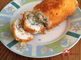 Курячі грудки «а-ля пармезан»