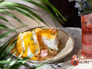 Омлет Пуляр з лососем