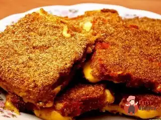 Фарширований смажений сир по-чеськи