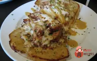Грінки З Куркою Та Сиром