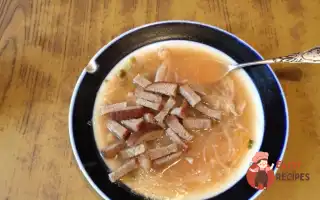 Кислі Борщ Зі Свининою