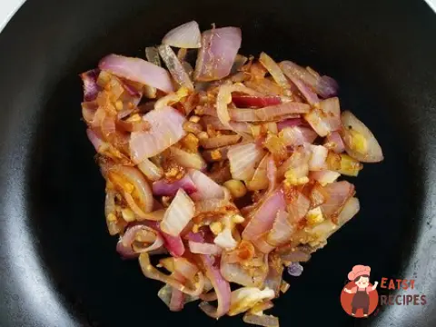 Карамелізована цибуля на грилі