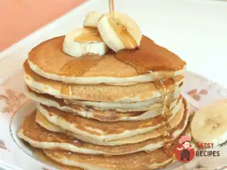 Бананові панкейки