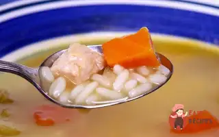 Курячий Бульйон З Рисом Та Зеленню