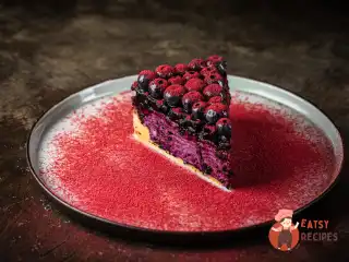 Млинець з чорницею і голубиною.