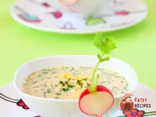 Окрошка з крабовими паличками