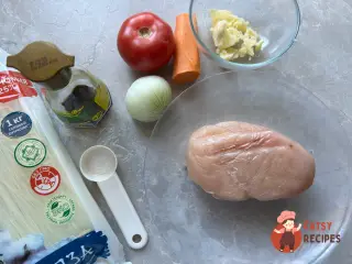 Крок 1: Фунчоза з куркою