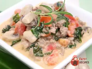 М'ясний салат з грибами та горіхами «Бамії»