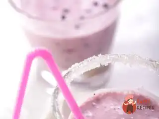 Черничний милкшейк