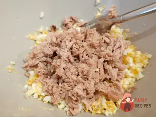 Крок 3: Бутерброди з тунцем і вершковим сиром