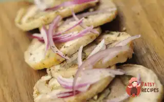 Курячий Рулет, Фарширований Печінкою Кролика, Сулугуні Та Болгарським Перцем