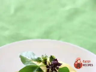 М'яке картопляне пюре з часником та козячим сиром