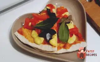 Піца На Бездрожжовому Тесті З Білими Маринованими Грибами Та Гаудою