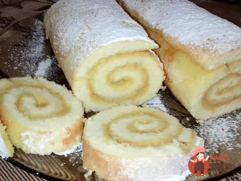 Бісквітний лимонний рулет