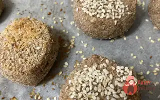 Горіхові Булочки З Кунжутом