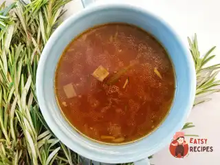 Французький яловичий бульйон з овочами