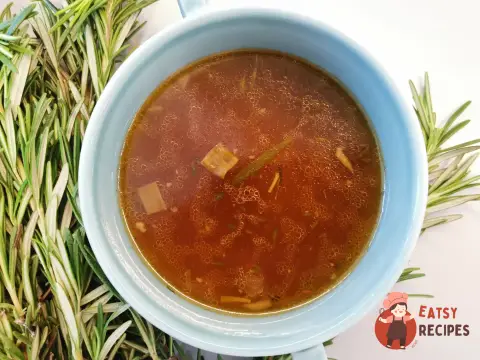 Французький яловичий бульйон з овочами