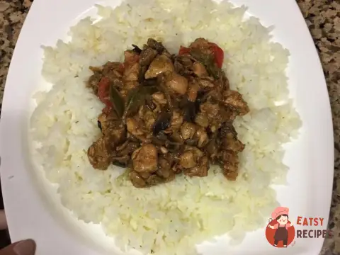 Соте з грибами та куркою по-турецьки (Mantarlı Tavuk Sote)