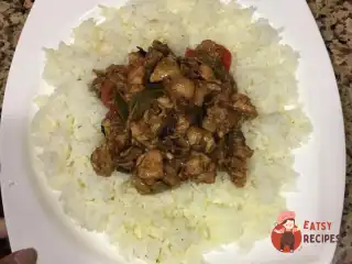 Соте з грибами та куркою по-турецьки (Mantarlı Tavuk Sote)