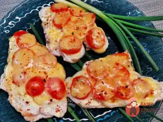 Філе індички з сиром по-французьки