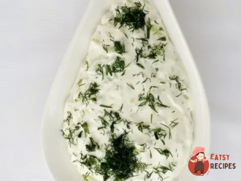 Йогуртовий соус з кропом