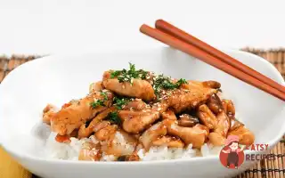 Смажена Курка З Устричним Соусом Та Овочами