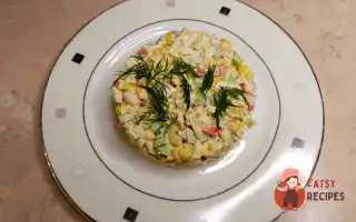 Крабовий Салат З Кукурудзою Та Свіжими Огірками