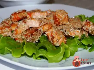 Сьомга в кунжуті