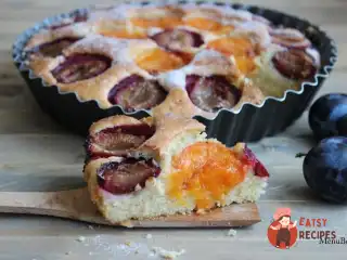 Швидкий сливовий пиріг