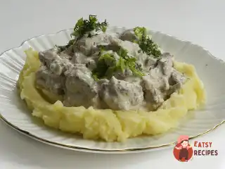 Печінка по-строганівськи